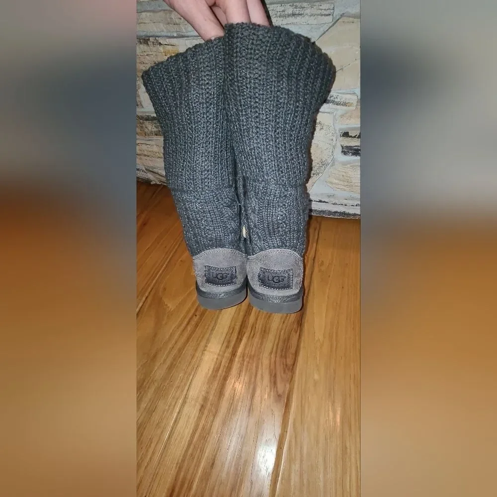 Ugg Gray Knit Cardi Sweater Sock Button Fold-Over Gray Boots 7